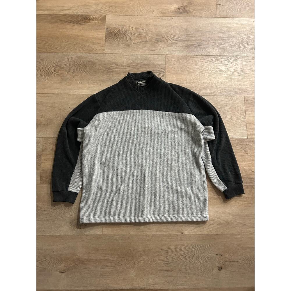 HIGHLAND OUTFITTERS | SWEATER